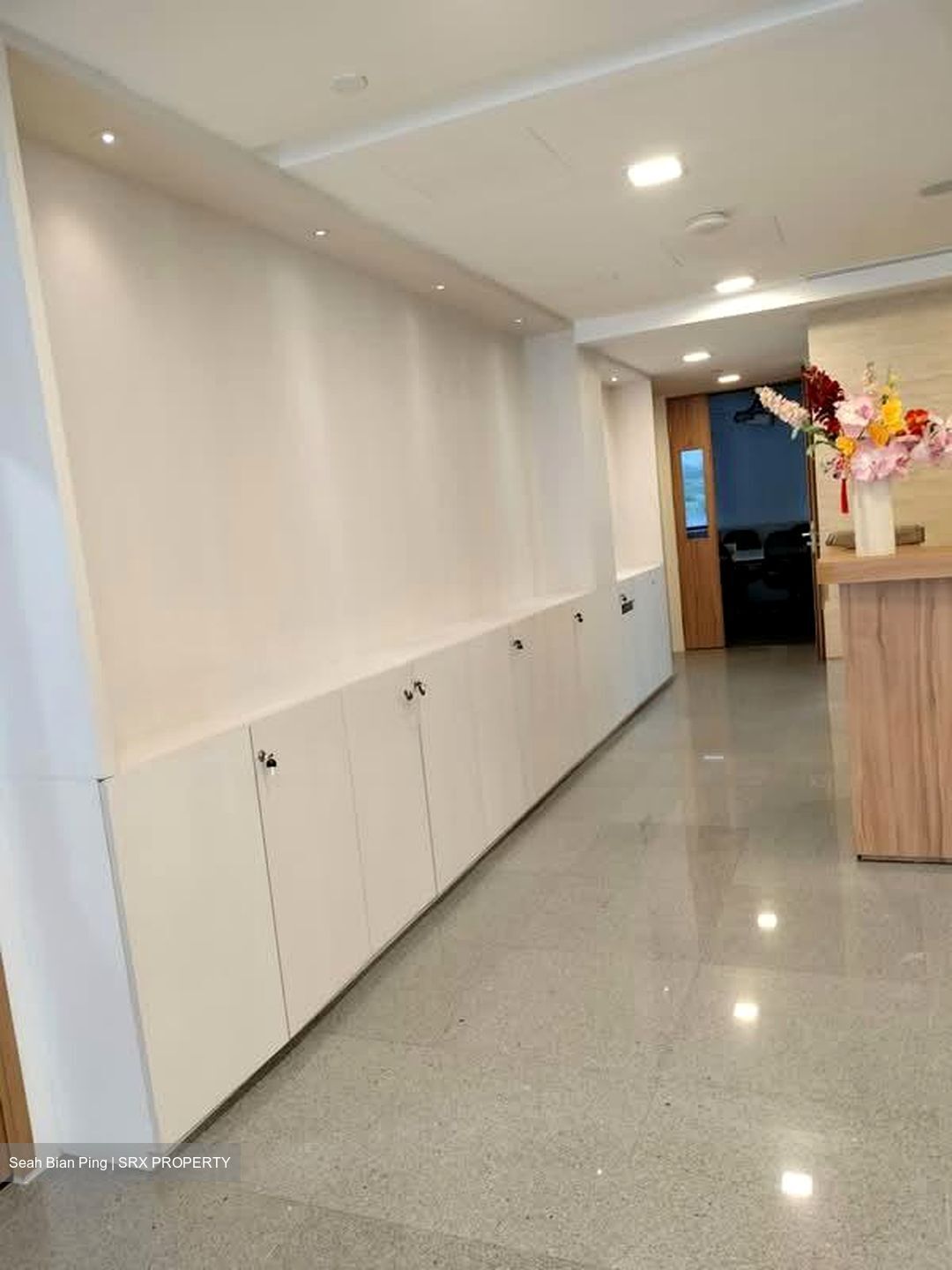 San Centre (D3), Office #571676211